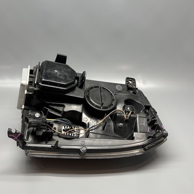CADILLAC ESCALADE HEADLIGHT RIGHT PASSENGER 2007 08 09 10 11 12 13 2013 XENON 