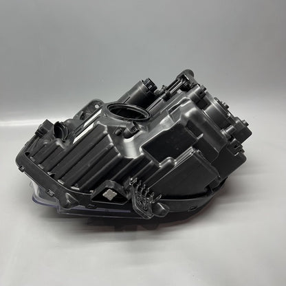 92102-K2070 HYUNDAI VENUE HEADLIGHT RIGHT PASSENGER 2020 2021 2022 2023 2024 HALOGEN 