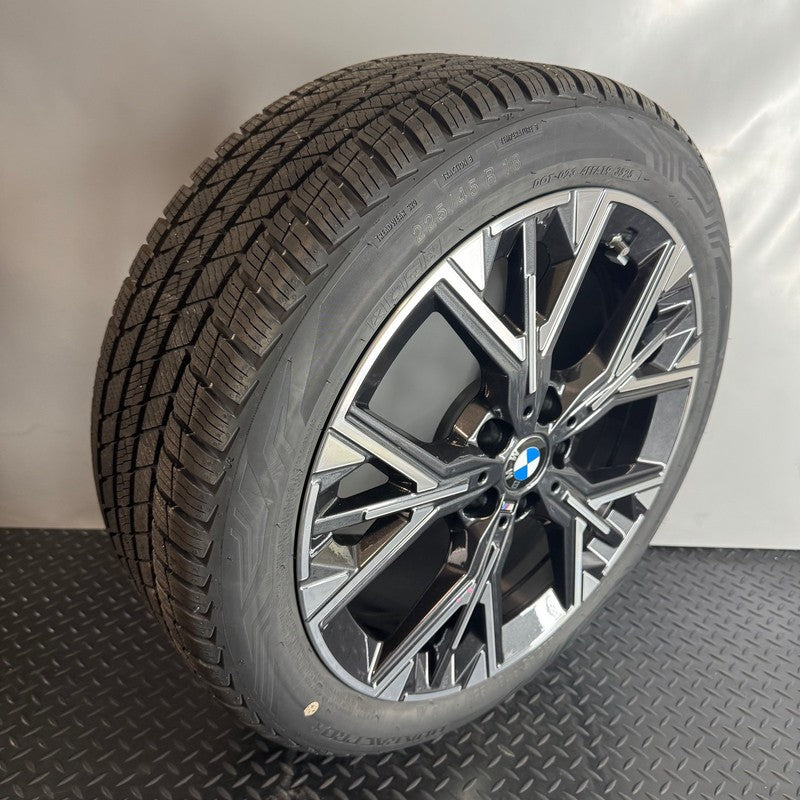 BMW 120 HATCHBACK 220 WHEEL RIM 18 INCH 2024 2025 OEM 5A35E68