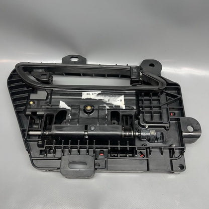 1046122-00-E TESLA MODEL S DOOR HANDLE RIGHT FRONT 2017 2018 2019 2020 GEN 2 OEM 1046122-00-E