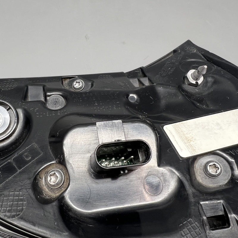 TESLA MODEL Y TAIL LIGHT TRUNK RIGHT 2020 2021 2022 2023 2024 OEM 1502