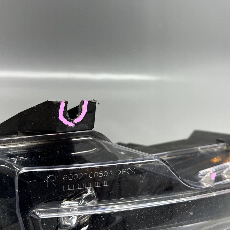 1077392-00-F TESLA MODEL 3 FOG LIGHT RIGHT PASSENGER 2017 2018 2019 2020 2021 2022 DAMAGED