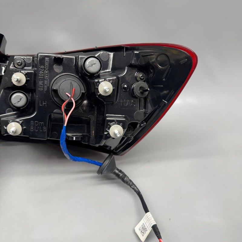KIA FORTE TAIL LIGHT LEFT DRIVER 2019 2020 2021 2022 2023 OEM 92401M70