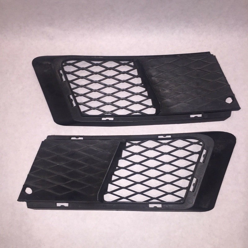 51117154720 BMW 328 335  BUMPER GRILLE  FRONT LEFT AND RIGHT  4-DOOR E90 2006 2007 2008 OEM