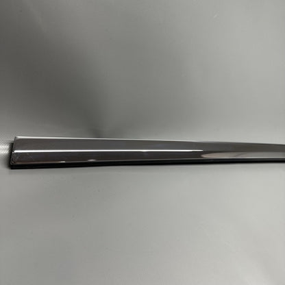 1032165-88-D TESLA MODEL X DOOR WINDOW MOLDING LEFT FRONT 2016 17 18 19 2020 OEM 1032165-88-D
