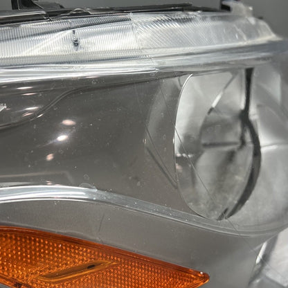 MERCEDES BENZ SPRINTER HEADLIGHT RIGHT PASSENGER HALOGEN 2019 2020 2021 DAMAGED