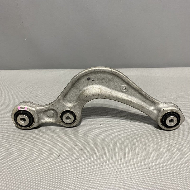 4M0505361G AUDI Q7 UPPER CONTROL ARM FRONT Q8 4M0505361G 2017 2018 2019 OEM