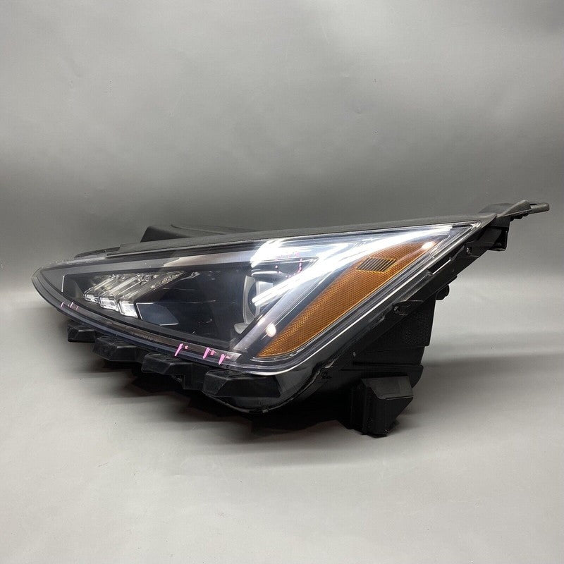 92101-F3 HYUNDAI ELANTRA HEADLIGHT LEFT DRIVER 92101-F3 HALOGEN 2019 2020 OEM