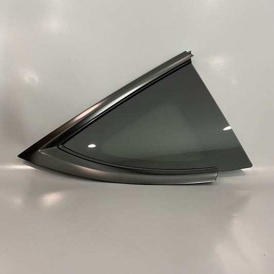 1495741-00-E TESLA MODEL Y QUARTER GLASS RIGHT REAR 1495741-00-E 2020 2021 2022 OEM