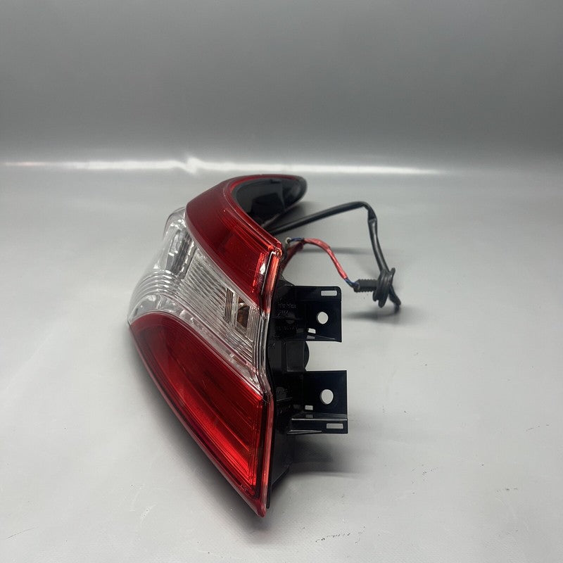 TOYOTA CAMRY TAIL LIGHT LEFT DRIVER 2018 2019 2020 OEM