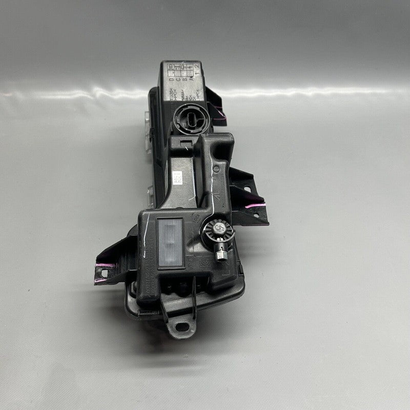 1077391-00-F TESLA MODEL 3 FOG LIGHT LEFT DRIVER 2017 18 19 20 21 22 2023 OEM 1077391-00-F