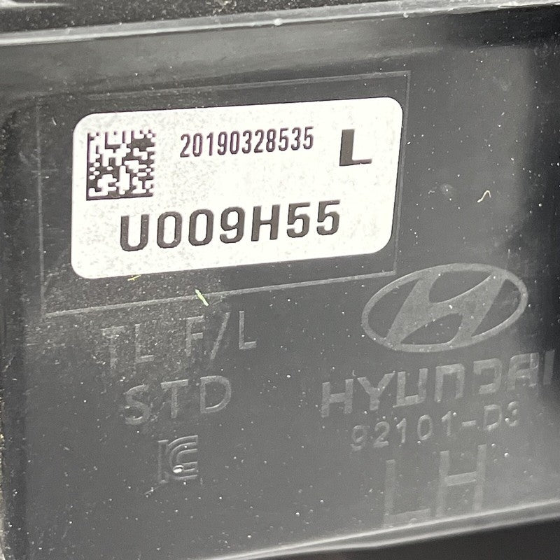 92101-D3 HYUNDAI TUCSON HEADLIGHT LEFT DRIVER HALOGEN 2019 2020 2021 OEM 92101-D3