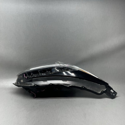 HONDA HR-V HEADLIGHT RIGHT PASSENGER 2019 2020 2021 2022 HALOGEN OEM 
