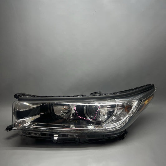 TOYOTA HIGHLANDER HEADLIGHT LEFT DRIVER 2017 2018 2019 HALOGEN