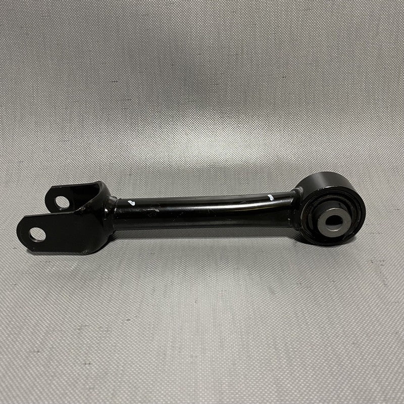 1144431-00-H TESLA MODEL 3 LINK REAR CONTROL ARM 1144431-00-H 2017 2018 2019 2020 2021 OEM