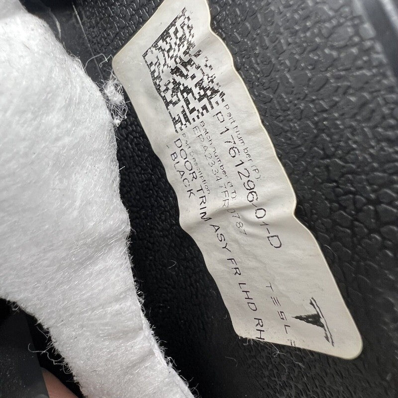 1761296-01-D TESLA MODEL 3 DOOR PANEL RIGHT FRONT 2017 2018 2019 2020 2021 2022 2023 OEM