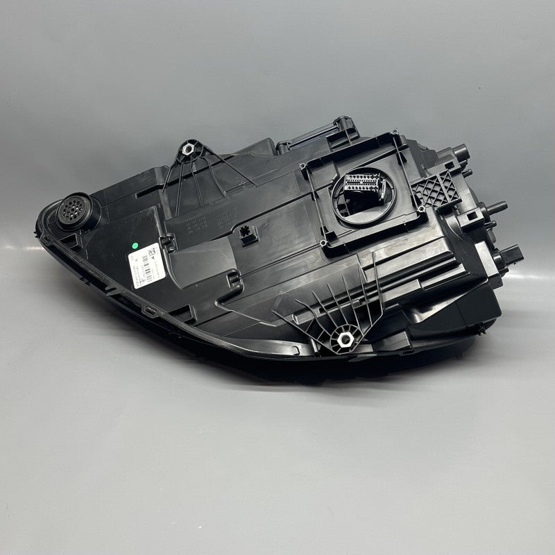 PORSCHE MACAN HEADLIGHT RIGHT PASSENGER FULL LED 2019 2020 2021 OEM 95