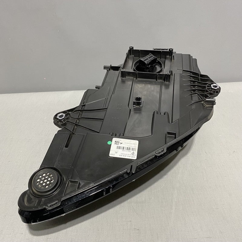 PORSCHE MACAN HEADLIGHT RIGHT PASSENGER FULL LED 95B941010AR 2019 2020
