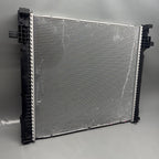 8642743 BMW X3 X4 RADIATOR 2020 2021 2022 2023 2024 OEM 8642743