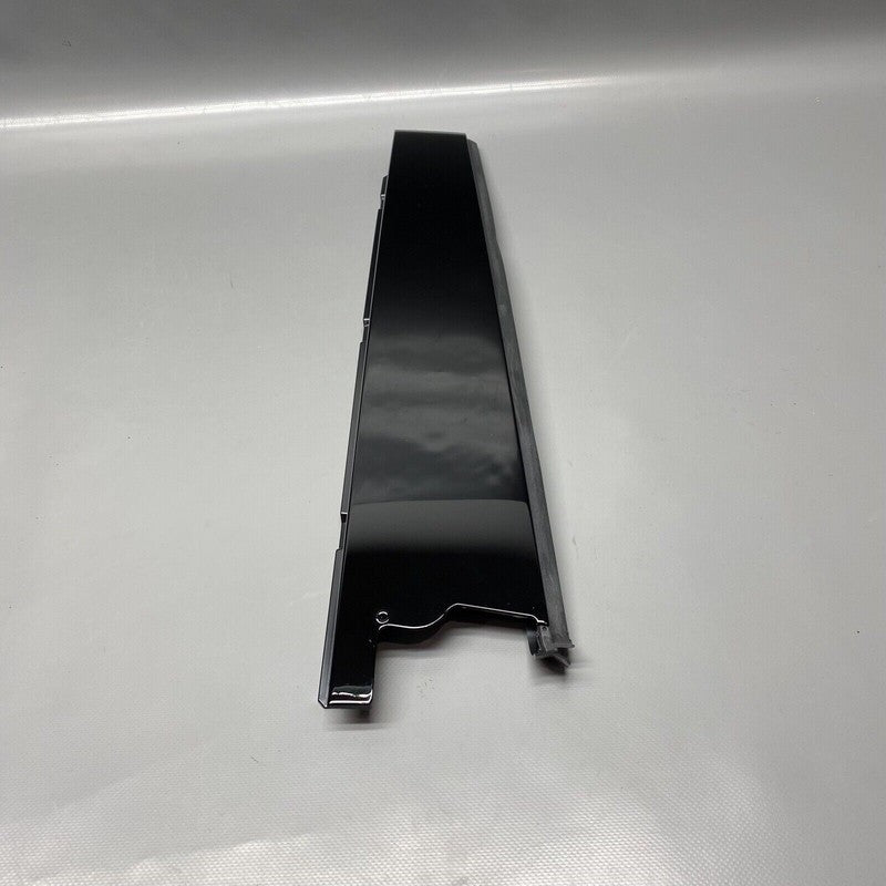 95B853352G PORSCHE MACAN TRIM FOR PILLAR B RIGHT REAR 2015 2016 2017 2018 2019 2020 OEM 
