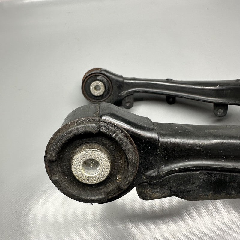 1044326-00-G TESLA MODEL 3,Y UPPER CONTROL ARM RIGHT FRONT 2017 18 19 20 21 22 2023 OEM