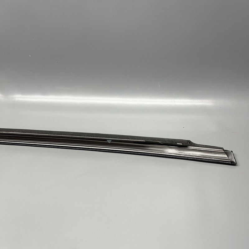 1032249-00-J TESLA MODEL X DOOR MOLDING LEFT REAR 2015 16 17 18 19 20 2021 OEM 1032249-00-J