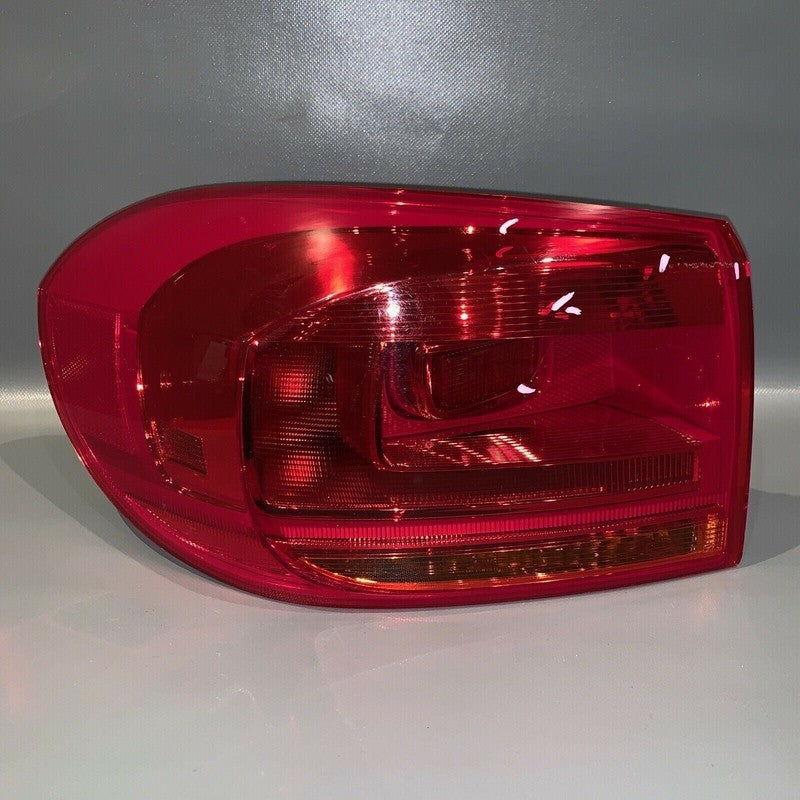 VOLKSWAGEN TIGUAN TAIL LIGHT LEFT DRIVER SIDE 2012 2013 2014 2015 2016