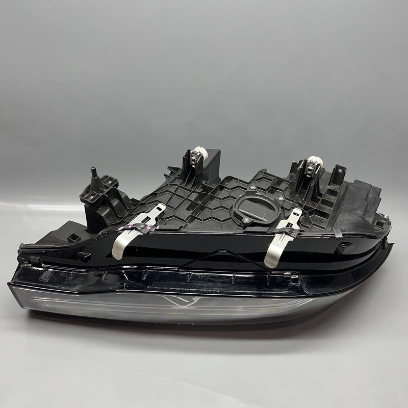 BMW X7 HEADLIGHT RIGHT PASSENGER LED 2019 2020 2021 2022 OEM 9481800-0