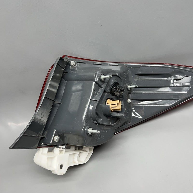 TOYOTA COROLLA TAIL LIGHT LEFT DRIVER 2017 2018 2019 LED OEM