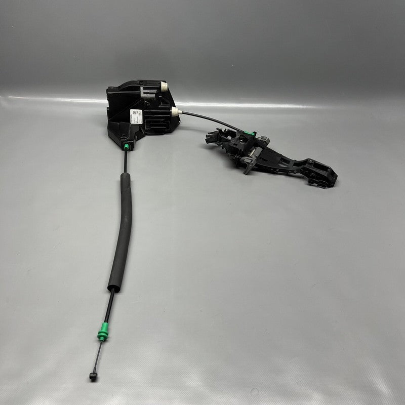 HK83-24994-BC JAGUAR F PACE DOOR LOCK LATCH RIGHT REAR 2017 2018 2019 OEM HK83-24994-BC