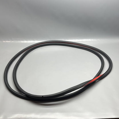 4KE-837-912-A AUDI E-TRON DOOR SEAL RIGHT FRONT 2020 2021 2022 2023 OEM 4KE-837-912-A