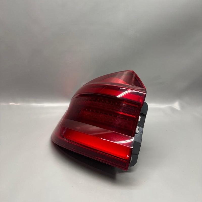 BMW X3 TAIL LIGHT INNER LEFT DRIVER 2018 2019 2020 2021 OEM H374087391