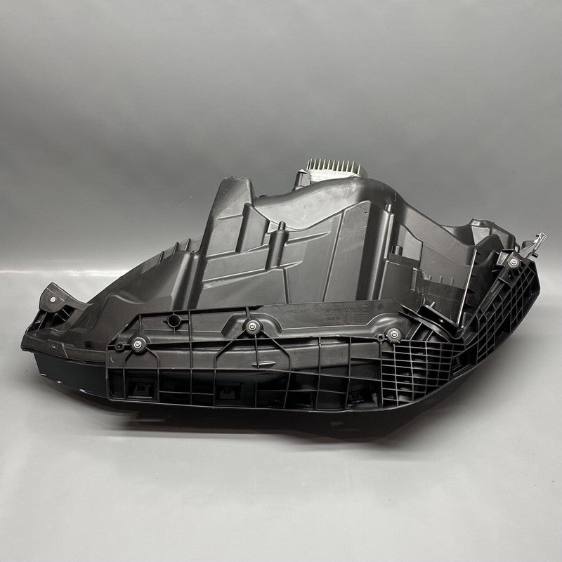 1563714-95-C TESLA MODEL S PLAID HEADLIGHT RIGHT PASSENGER 2021 2022 2023 BLACK 1563714-95-C