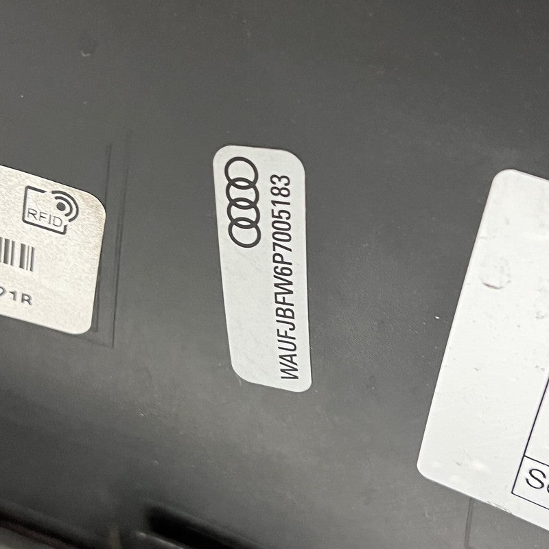 4J3807421B AUDI E-TRON GT REAR BUMPER 2021 2022 2023 OEM 4J3807421B