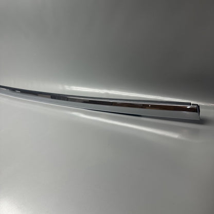 1032168-00-D TESLA MODEL X DOOR WINDOW MOLDING RIGHT REAR 2016 17 18 19 2020 OEM 1032168-00-D