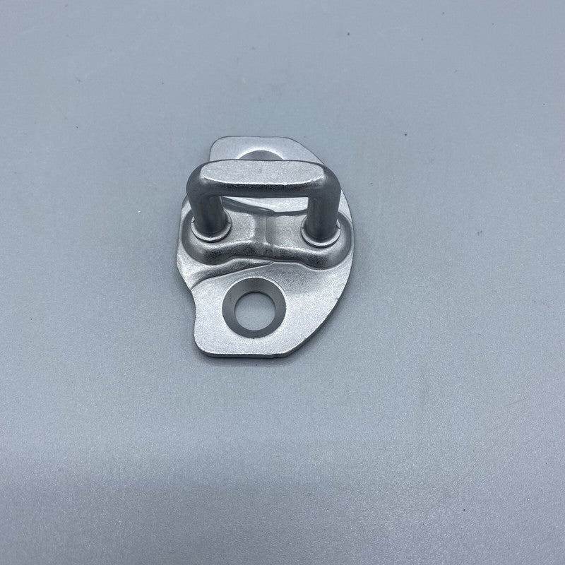 1107262-00-C TESLA MODEL 3 DOOR LOCK LATCH STRIKER 1107262-00-C 2017 2018 2019 2020 OEM