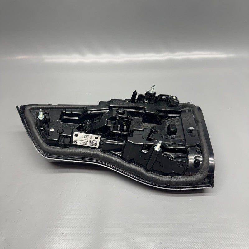 BMW X3 TAIL LIGHT INNER LEFT DRIVER 2022 2023 LED OEM 3946305509