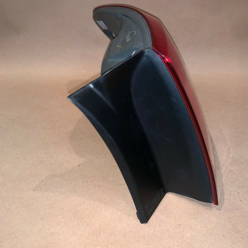 LEXUS GS350 GS430 RIGHT PASSENGER TAIL LIGHT 2006 2007 2008 2009 2010 2011 OEM