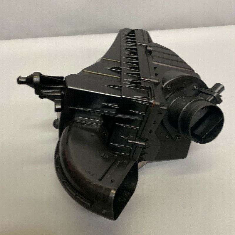 8X2U-9A673-DB JAGUAR XF X250 AIR INTAKE CLEANER BOX LEFT 2012 2013 2014 2015 OEM