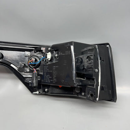 LR061588 RANGE ROVER SPORT TAIL LIGHT RIGHT PASSENGER 2014 2015 2016 2017 OEM LR061588
