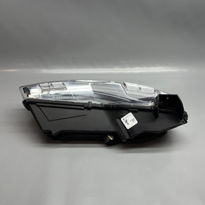 1563711-00-B TESLA MODEL S PLAID FOG LIGHT RIGHT PASSENGER 2021 2022 2023 OEM 1563711-00-B