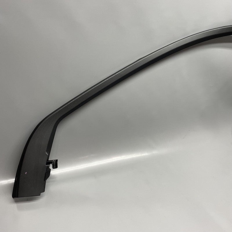 80A867610 AUDI Q5 DOOR WINDOW FRAME TRIM RIGHT FRONT 80A867610 2018 2019 2020 OEM