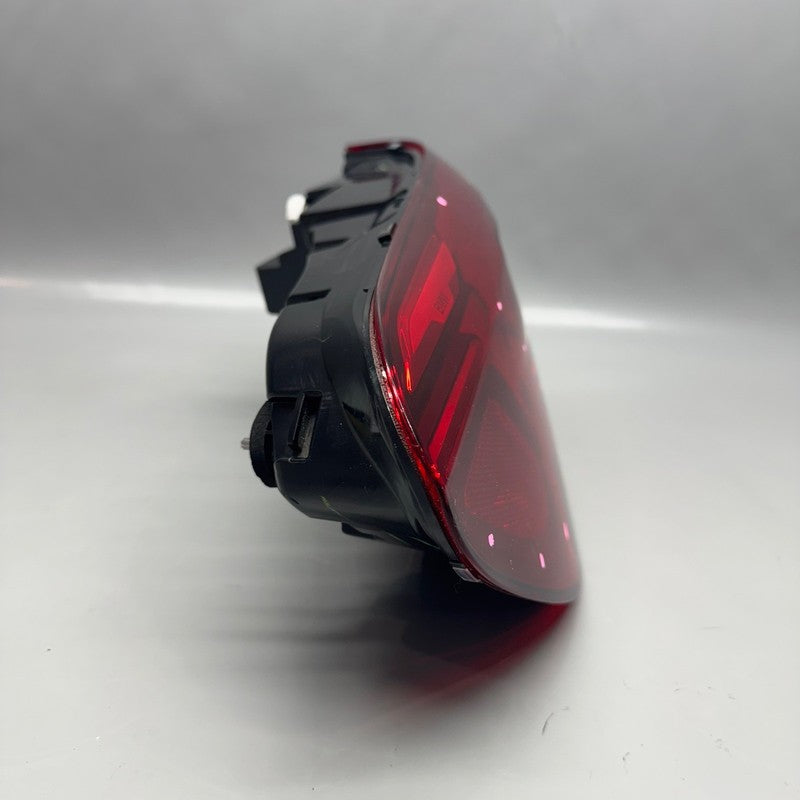 BMW X5 TAIL LIGHT LEFT DRIVER X5M 2019 2020 2021 2022 2023 OEM 3744226