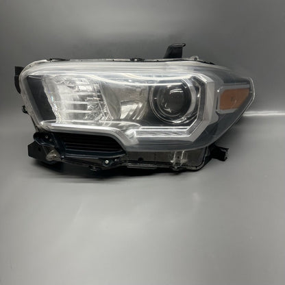 TOYOTA TACOMA HEADLIGHT LEFT DRIVER HALOGEN 2016 2017 2018 OEM