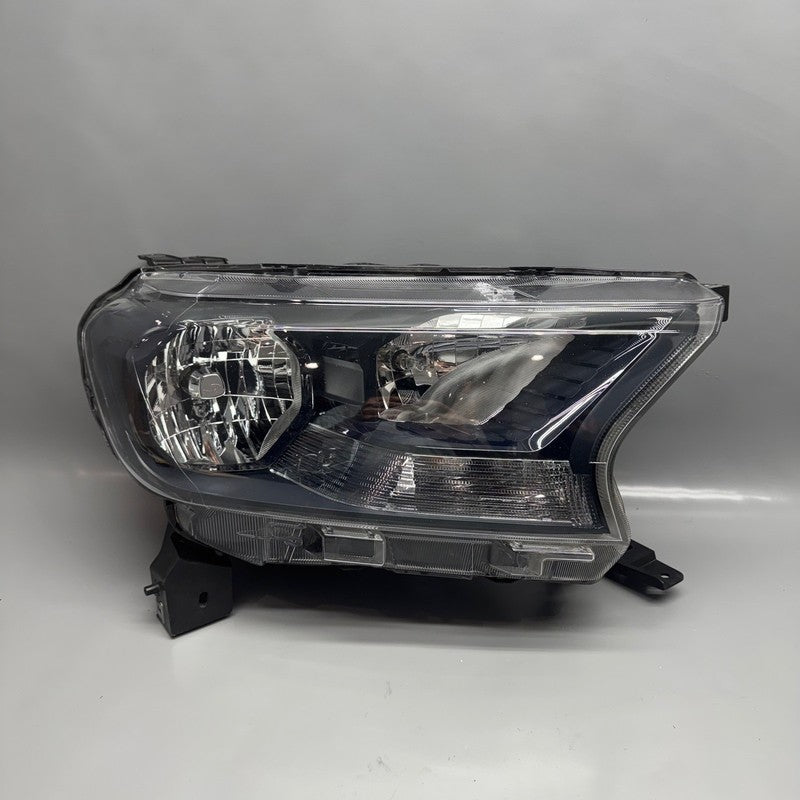 FORD RANGER HEADLIGHT RIGHT PASSENGER 2019 2020 2021 2022 2023 HALOGEN