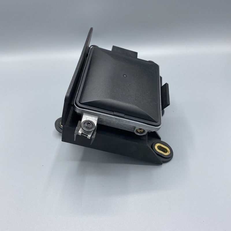 8T0907566B AUDI A5 BLIND SPOT RADAR SENSOR 8T0907566B 2013 2014 2015 2016 OEM