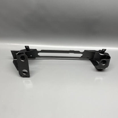 4KE820195AC AUDI E-TRON AC COMPRESSOR BRACKET UPPER 2019 2020 2021 2022 2023 4KE820195AC