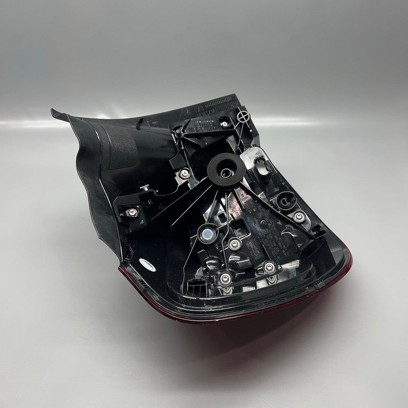 MERCEDES BENZ GLA250 TAIL LIGHT RIGHT PASSENGER 2018 2019 2020 OEM A15
