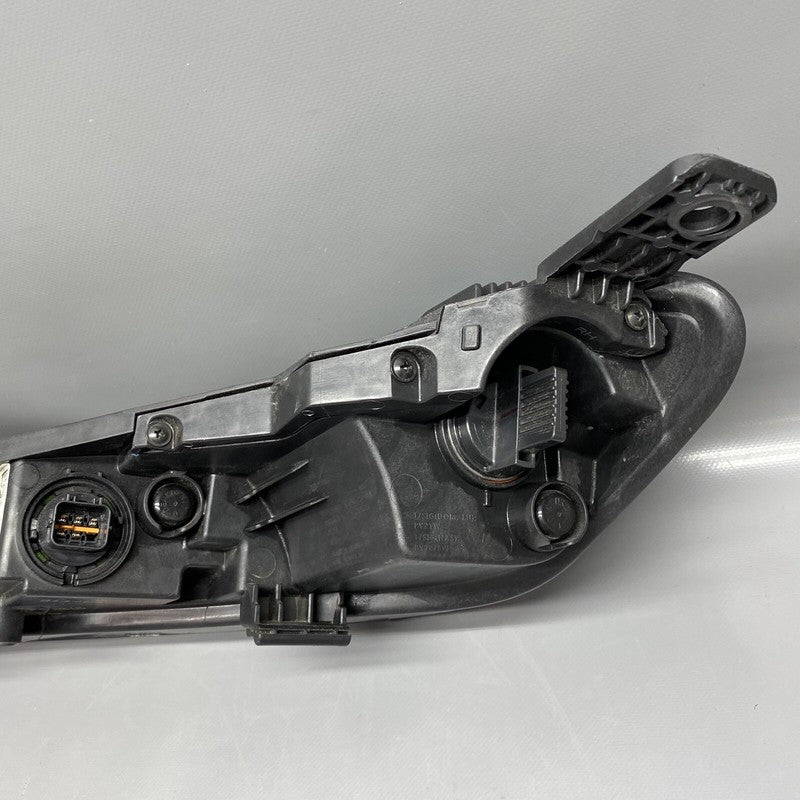 92208-J9010 HYUNDAI KONA DAYTIME RUNNING LIGHT RIGHT PASSENGER 2018 2019 20 2021 92208-J9010