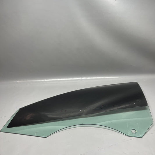 CLA250 MERCEDES BENZ CLA250 DOOR GLASS LEFT FRONT 2014 2015 2016 2017 OEM 